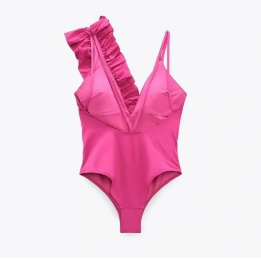 ZARA RUFFLE SWIMSUIT - Picture 4 of 4